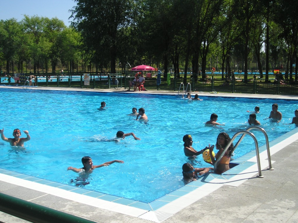piscina la calabaza (2)