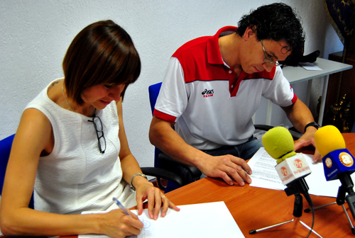 firma convenio higuero